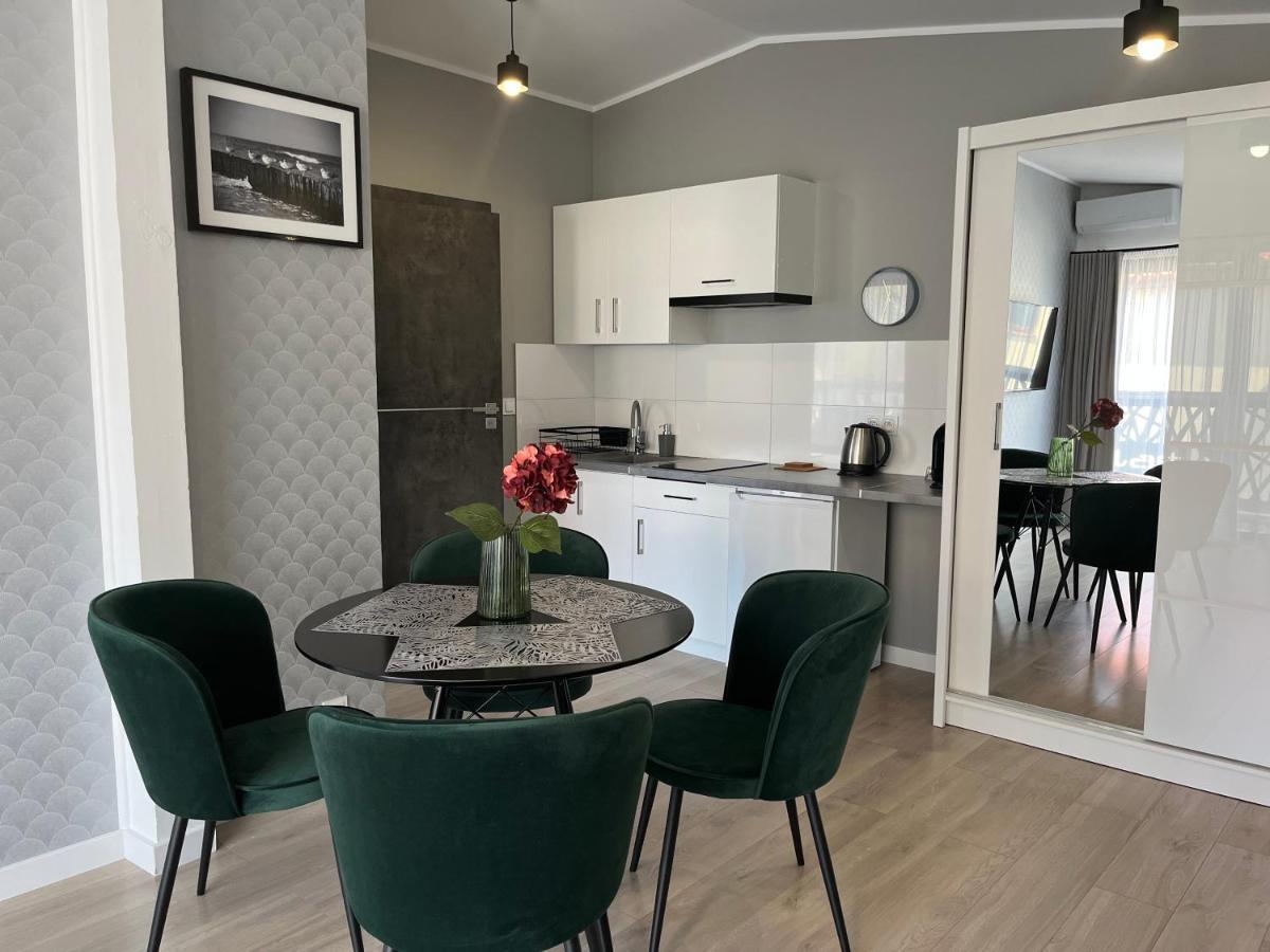 Apartamenty Blast Nad Morzem Chłopy Exterior foto